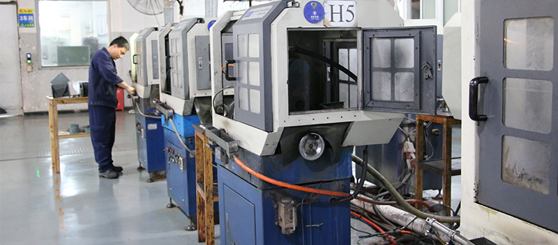 使用永磁變頻空壓機的風(fēng)險注意事項